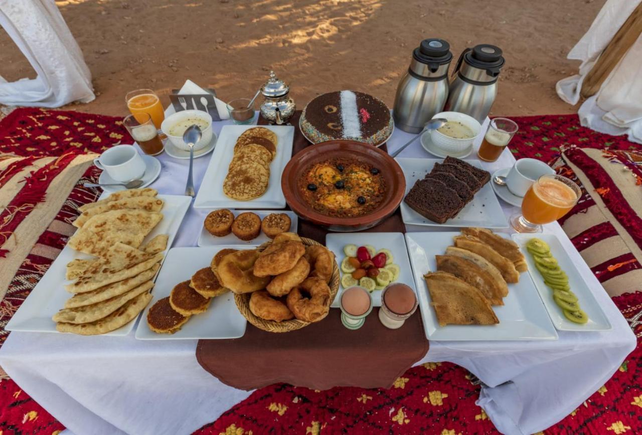 Merzouga Luxury Traditional Camp Экстерьер фото