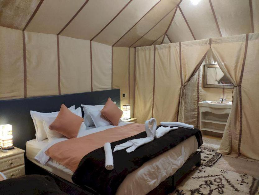Merzouga Luxury Traditional Camp Экстерьер фото